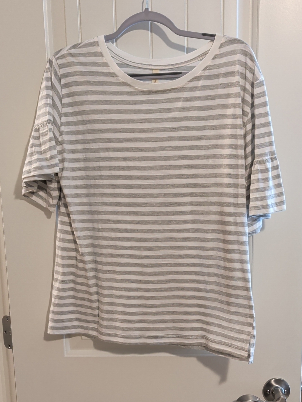 Wishlist Gray & White Striped Short Sleeve Top